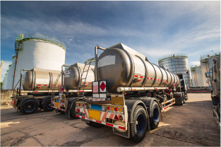 De-bunkering services are available in Mumbai